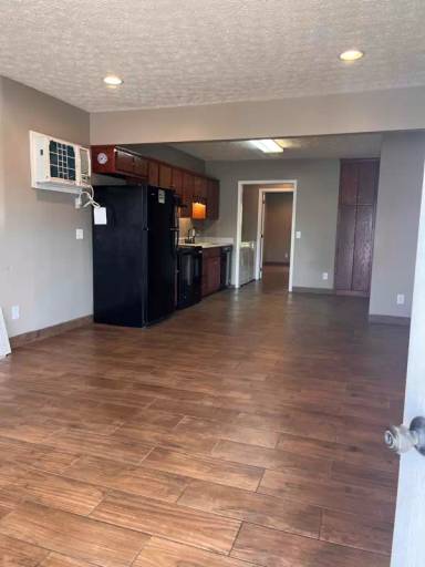 Main picture of 505 S Cannon Blvd
