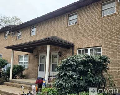 Main picture of 10819 Washington Ct