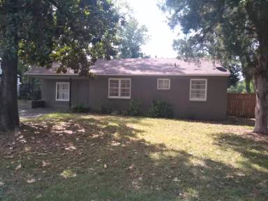 Main picture of 4909 Fairley Rd