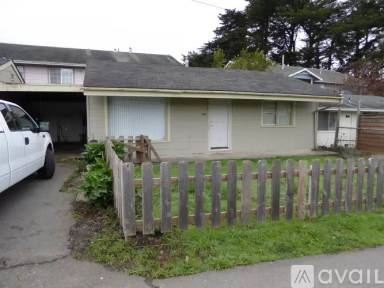 Main picture of 2365 Garnet St