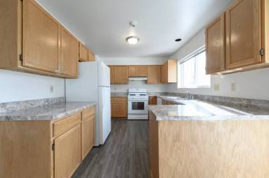 Main picture of Lion Head Apartments in Lynden!