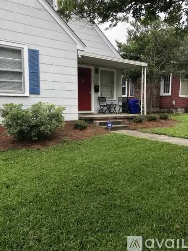 Main picture of 402 Rotary Ave