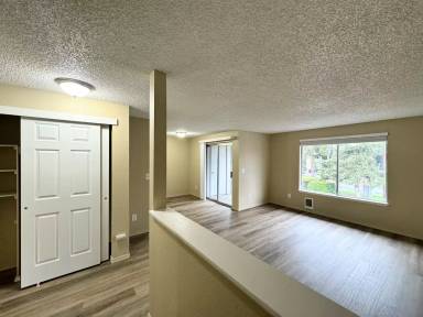 Main picture of 12617 Lincoln Ave SW