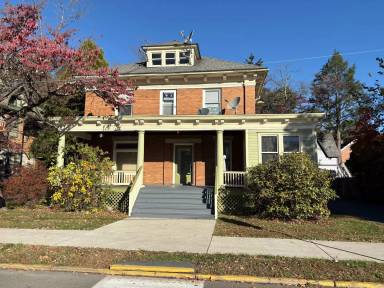 Main picture of 552 Scott St