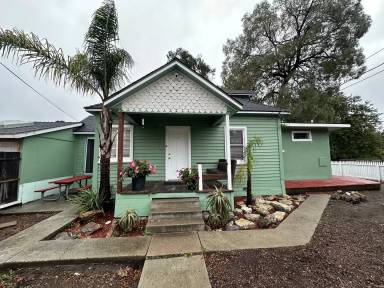 Main picture of 521 Funston Ave