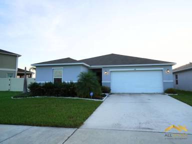 Main picture of 144 Sunfish Dr