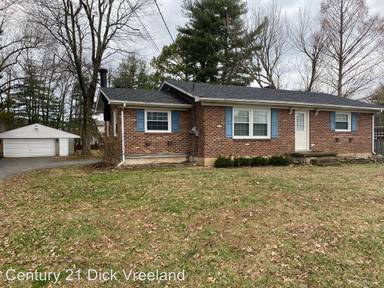 Main picture of 3920 Nachand Ln