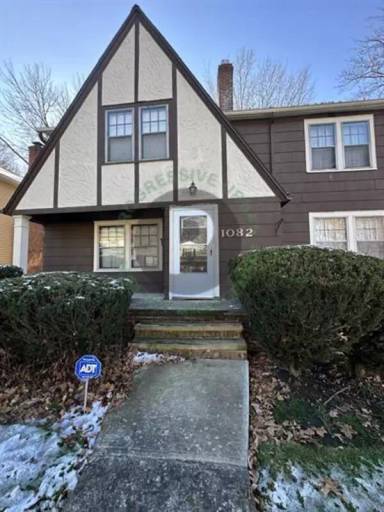 Main picture of 1082 Hillstone Rd