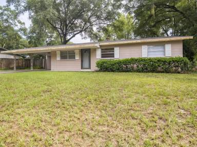 Main picture of 3315 NW 52nd Pl