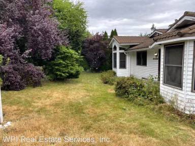 Main picture of 20316 Greenwood Ave N