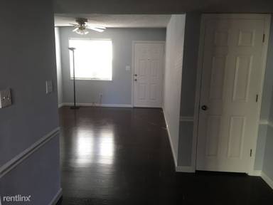 Main picture of 1508 E Swan Cir