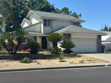 Main picture of 173 Tyrone Ct