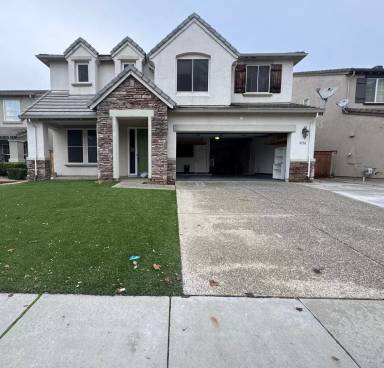 Main picture of 9736 Sand Hollow Way