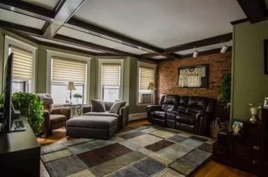Main picture of 39 South St