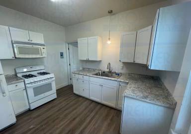 Main picture of 2204 Park Ave