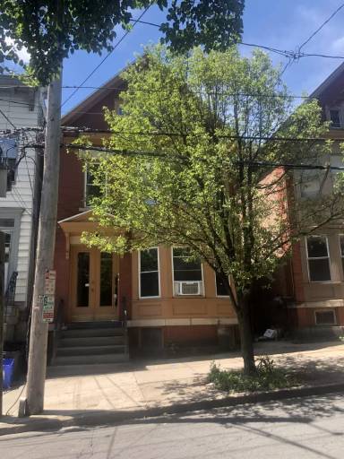 Main picture of 210 Myrtle Avenue - Rear