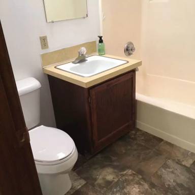 Main picture of 404 3rd Ave NW