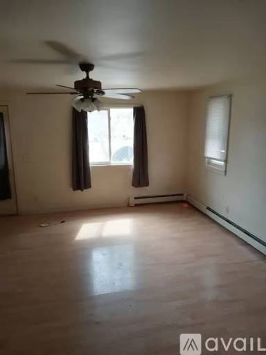 Main picture of 7636 Bacon St