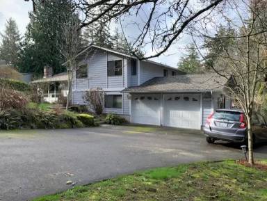 Main picture of 19516 SE 23rd St