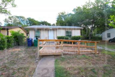 Main picture of 1000 Morris Dr