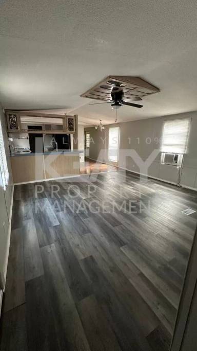 Main picture of 840 Jenkins Rd