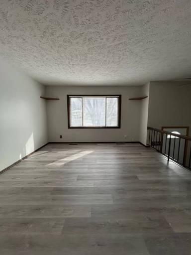 Main picture of 7516 Josephine St