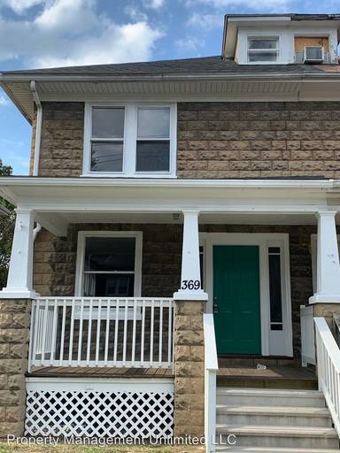 Main picture of 369 W Jackson St