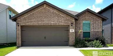 Main picture of 1020 Runnels Ln