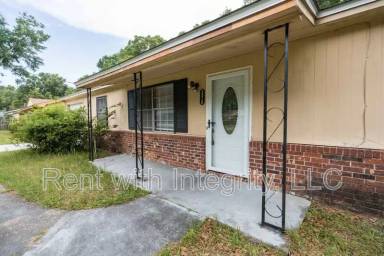 Main picture of 3516 Toucan Dr