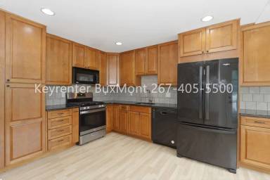 Main picture of 63 Quince Cir