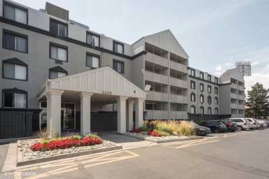 Main picture of 4600 E Kentucky Apartments