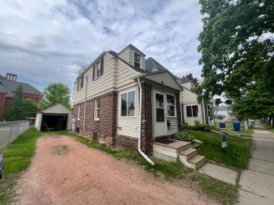 Main picture of 620 Henrietta St