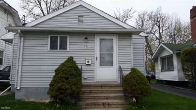 Main picture of 74 S Shirley St
