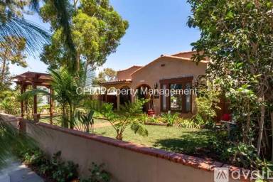 Main picture of 3654 Cerritos Ave