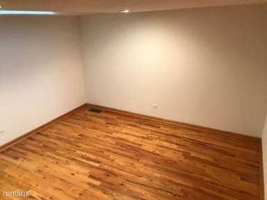 Main picture of 867 W Buckingham Pl