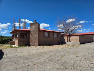 Main picture of 125 Poor Farm Rd