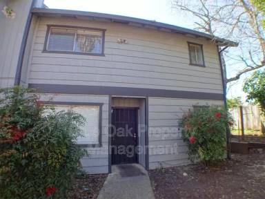 Main picture of 613 W 2nd Ave