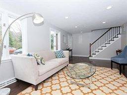 Main picture of 26 Hammond Pond Pkwy
