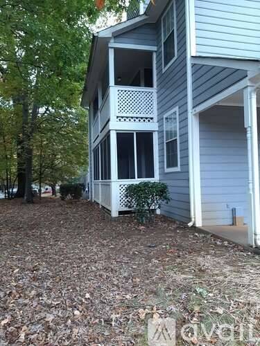 Main picture of 6010 Treetop Ct