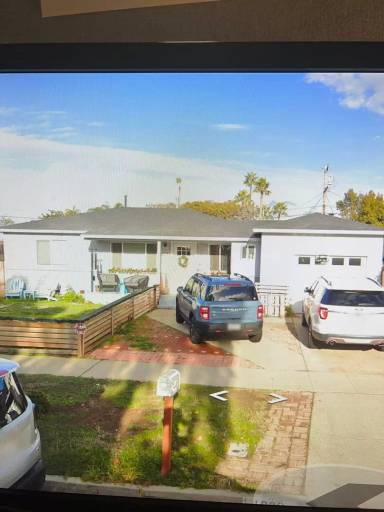 Main picture of 1626 Stewart St