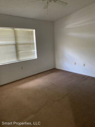 Main picture of 1638 Crystal Park Cir