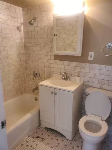 Main picture of 1107 Washington Blvd