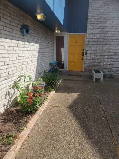 Main picture of 7122 Pharaoh Dr