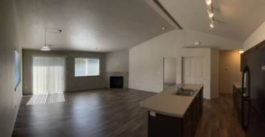 Main picture of 805 S Fox Ln