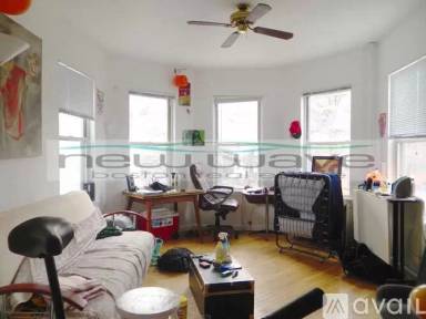 Main picture of 10 Parker Hill Ave