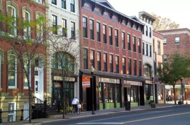 Main picture of 123 Washington St
