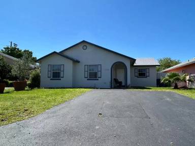 Main picture of 12752 SW 250th Ter