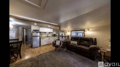 Main picture of 2580 Rose Ave