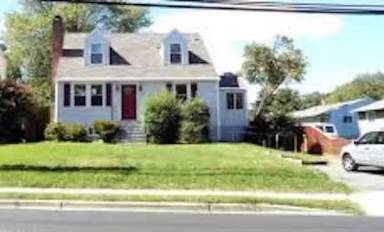 Main picture of 422 N Horners Ln