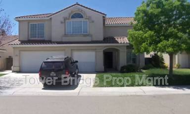 Main picture of 3918 Ginko Way